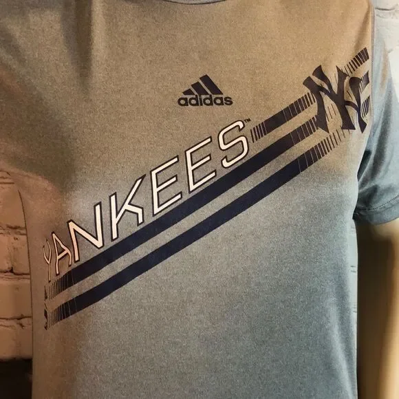 Adidas NY Yankees Gray Workout Tee M - Picture 2 of 11